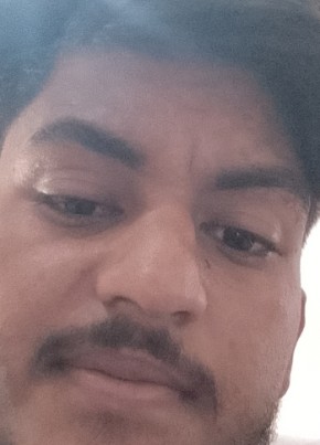 Akash, 23, India, Lucknow