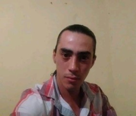 Sergio, 40, San Rafael