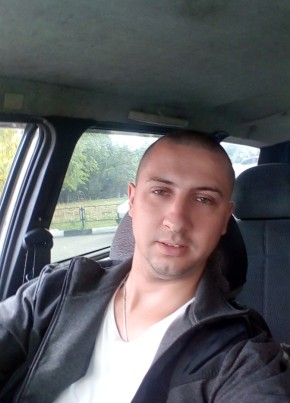санек, 31, Россия, Воскресенск