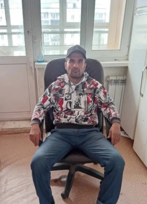 Артём из Челябинска 43 года