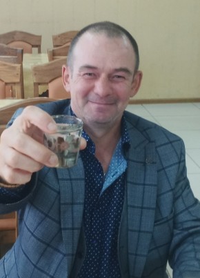 Roman, 42, Russia, Sibay
