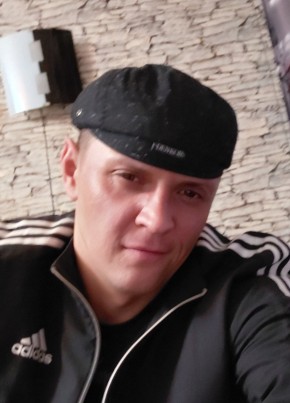 Паша из Санкт-Петербурга 39 лет