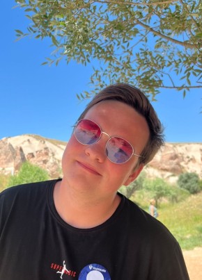 Andrey, 23, Russia, Ozery