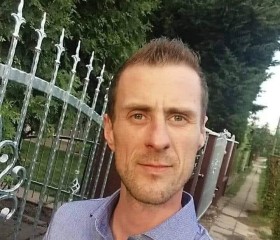 Edemszki, 42, Budapest