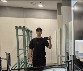 נועם, 18, Eilat