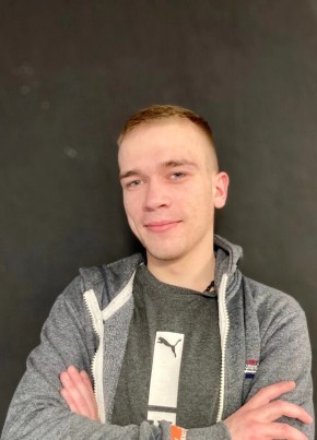 Павел из Перми 27 лет