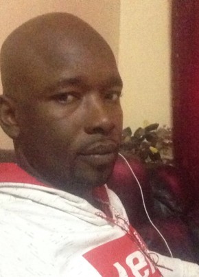babacar ndene sow, 43, République du Sénégal, Grand Dakar