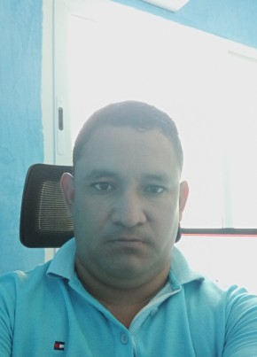 David, 20, Venezuela, Juan Griego