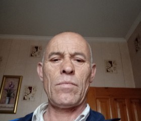 Геннадий, 53 года, Новотитаровская