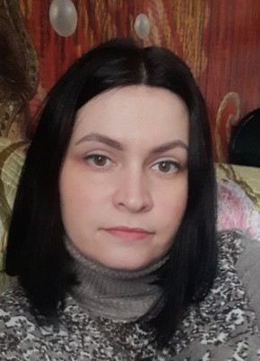 Оля, 37, Россия, Великий Новгород