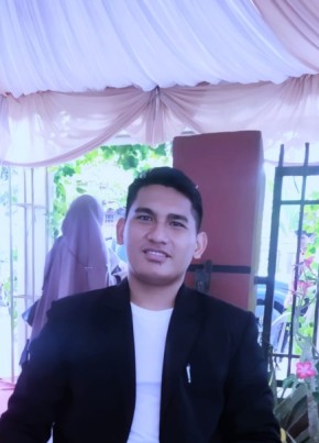 Zulll, 24, Indonesia, Kota Makassar