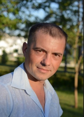 Юрий, 46, Россия, Нариманов
