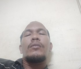 Erwin, 39, Medan
