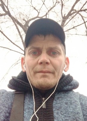 Дмитрий из Черногорска 42 года