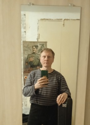 Олег из Санкт-Петербурга 49 лет