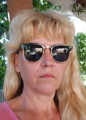 Natasha, 53, Russia, Saint Petersburg
