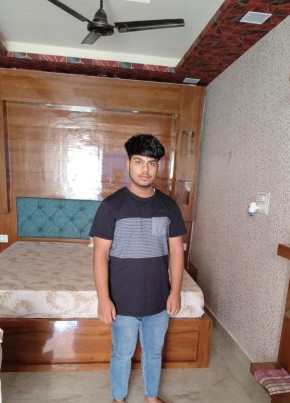 Deepak Saini, 18, India, Alwar