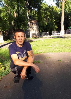 олег из Курска 56 лет