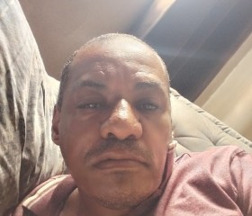 Neto, 48, Amparo