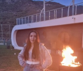 Nasiba, 35, Antalya