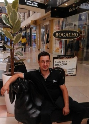 Максим, 33, Россия, Омск