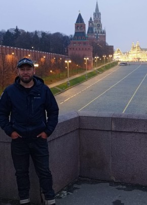Алексей из Нового Уренгоя 42 года