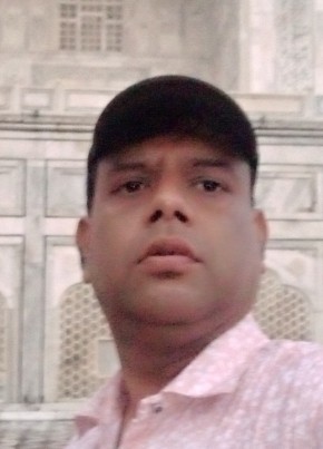 Rajnish Gupta, 35, India, Kātrās