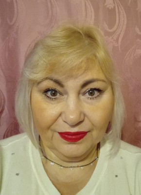 Надежда, 61, Россия, Кабардинка