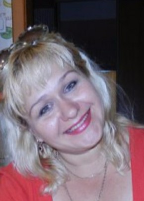 Юлия, 49, Россия, Калининград