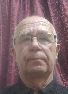 Олег из Туры 72 года
