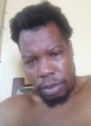 Dillon , 38, Saint Vincent and the Grenadines, Kingstown