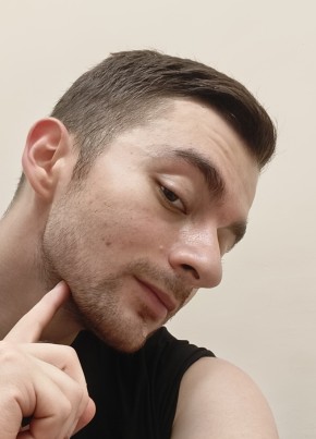Давид из Владикавказа 22 года