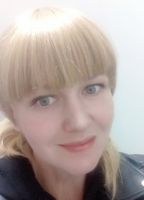 MARINA, 35, Russia, Yekaterinburg