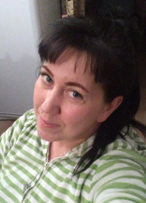Елена, 50, Россия, Подпорожье