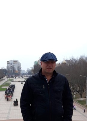 Максим, 39, Россия, Брянск