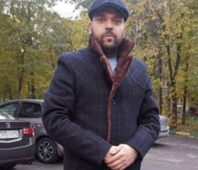 Alex, 32, Moscow