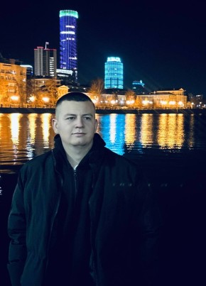 Данил из Екатеринбурга 21 год