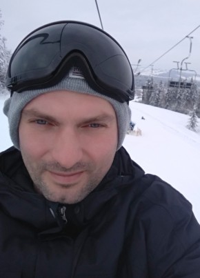 Роман, 40, Россия, Калининград