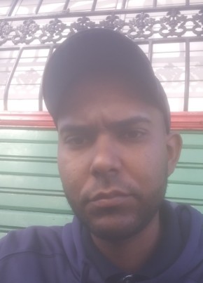 Ramon Arias, 30, República de Santo Domingo, Santiago de los Caballeros