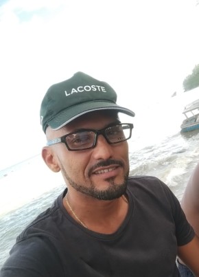 Rafael из Salvador 29 лет