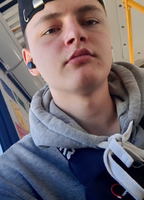 Ilya, 20, Russia, Ryazan