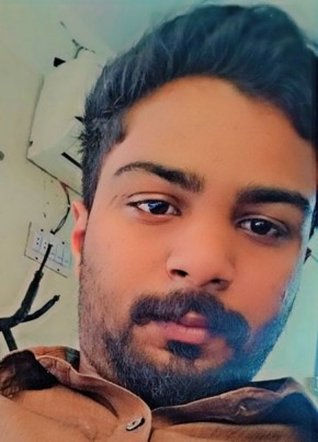 Salim, 22, Pakistan, Karachi