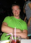 Павел, 32 года