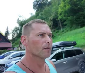 Yan, 45, Yaroslavl