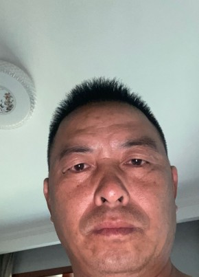 应子义, 46, China, Puyang