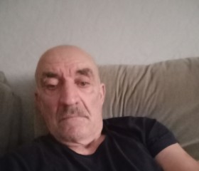Isakadi Adamov, 67, Kizlyar