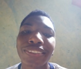 Thiago, 22, Teresopolis