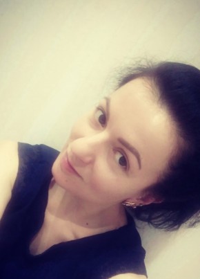 Валерия, 35, Россия, Ханты-Мансийск