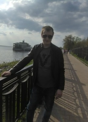 Илья, 39, Россия, Кострома
