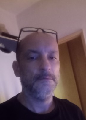 Emanuele из Milano 51 год